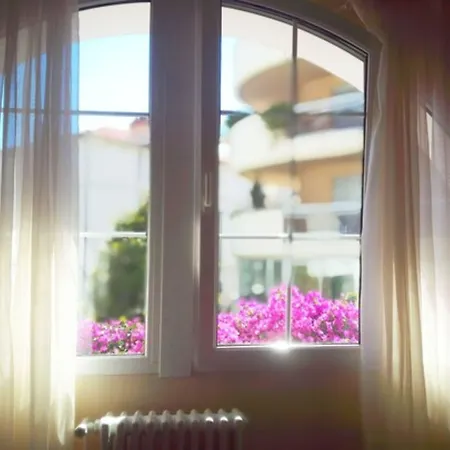 Otel Alexandre Iii 3*