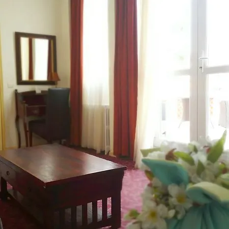 فندق Alexandre Iii كان