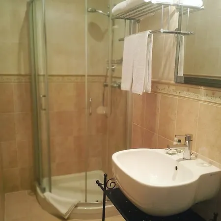 Hotell Alexandre Iii